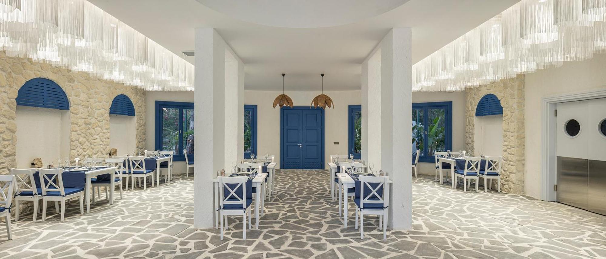 Berry Blue Hotels Side Ngoại thất bức ảnh