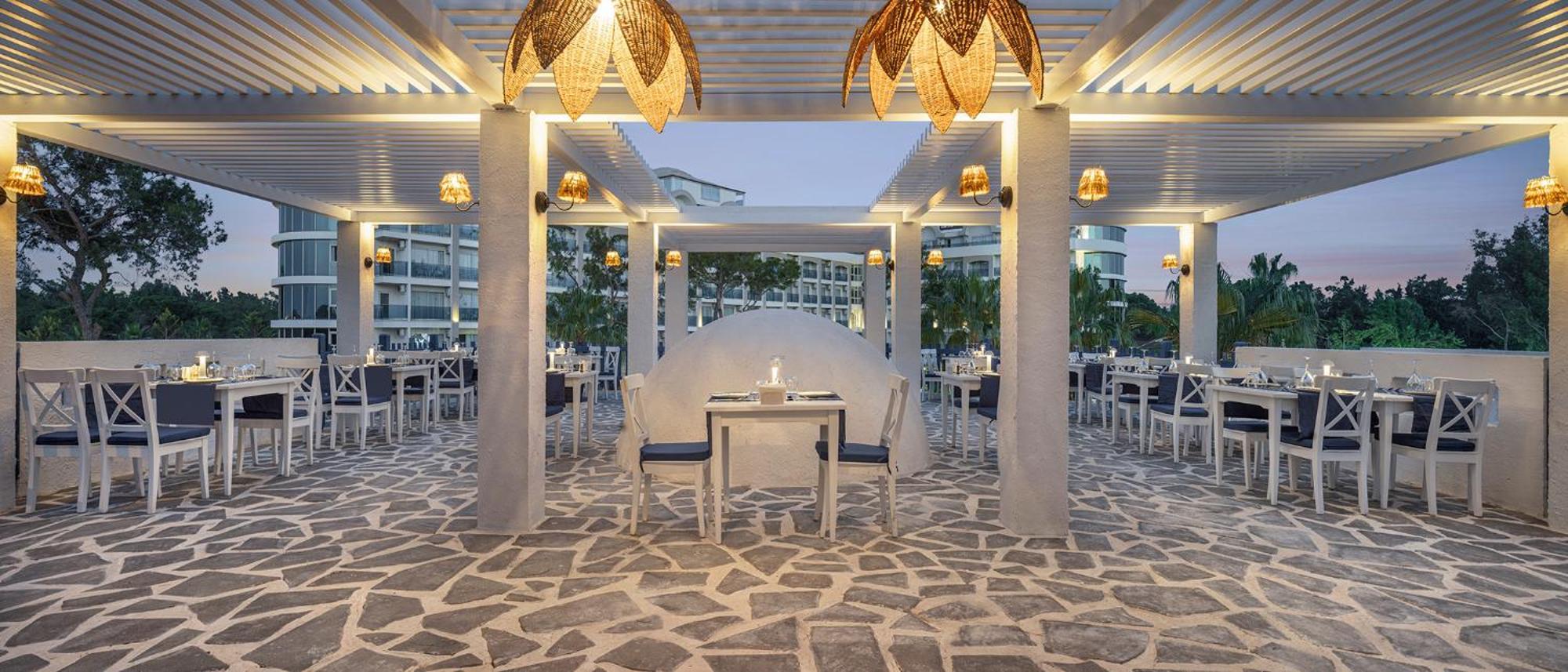 Berry Blue Hotels Side Ngoại thất bức ảnh