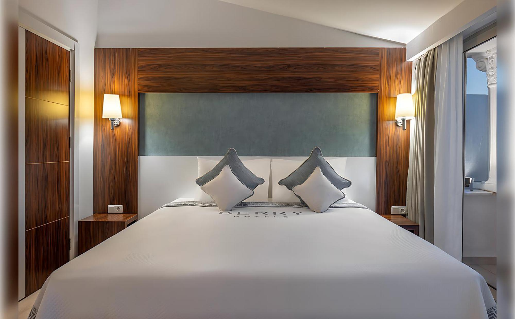 Berry Blue Hotels Side Ngoại thất bức ảnh