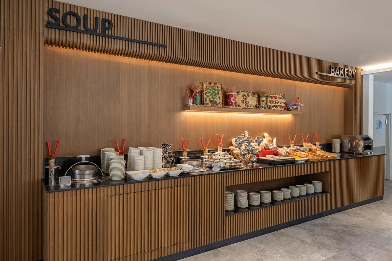 Berry Blue Hotels Side Ngoại thất bức ảnh